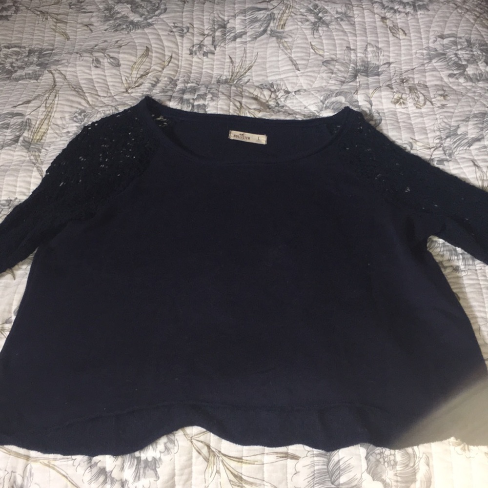 Hollister Crew Neck Sweater